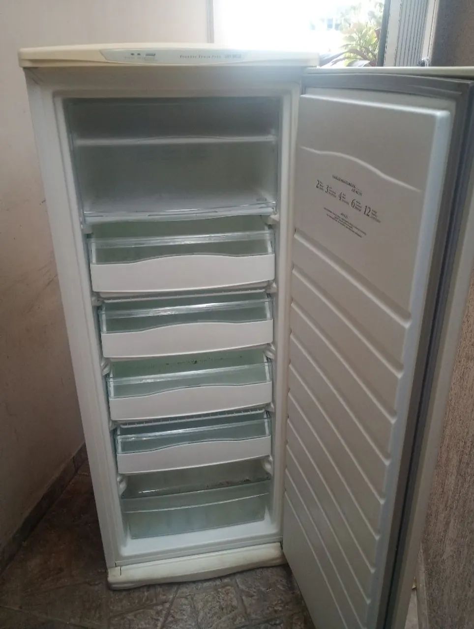 Freezer vertical Brastemp Frost Free 228l - Foto 2