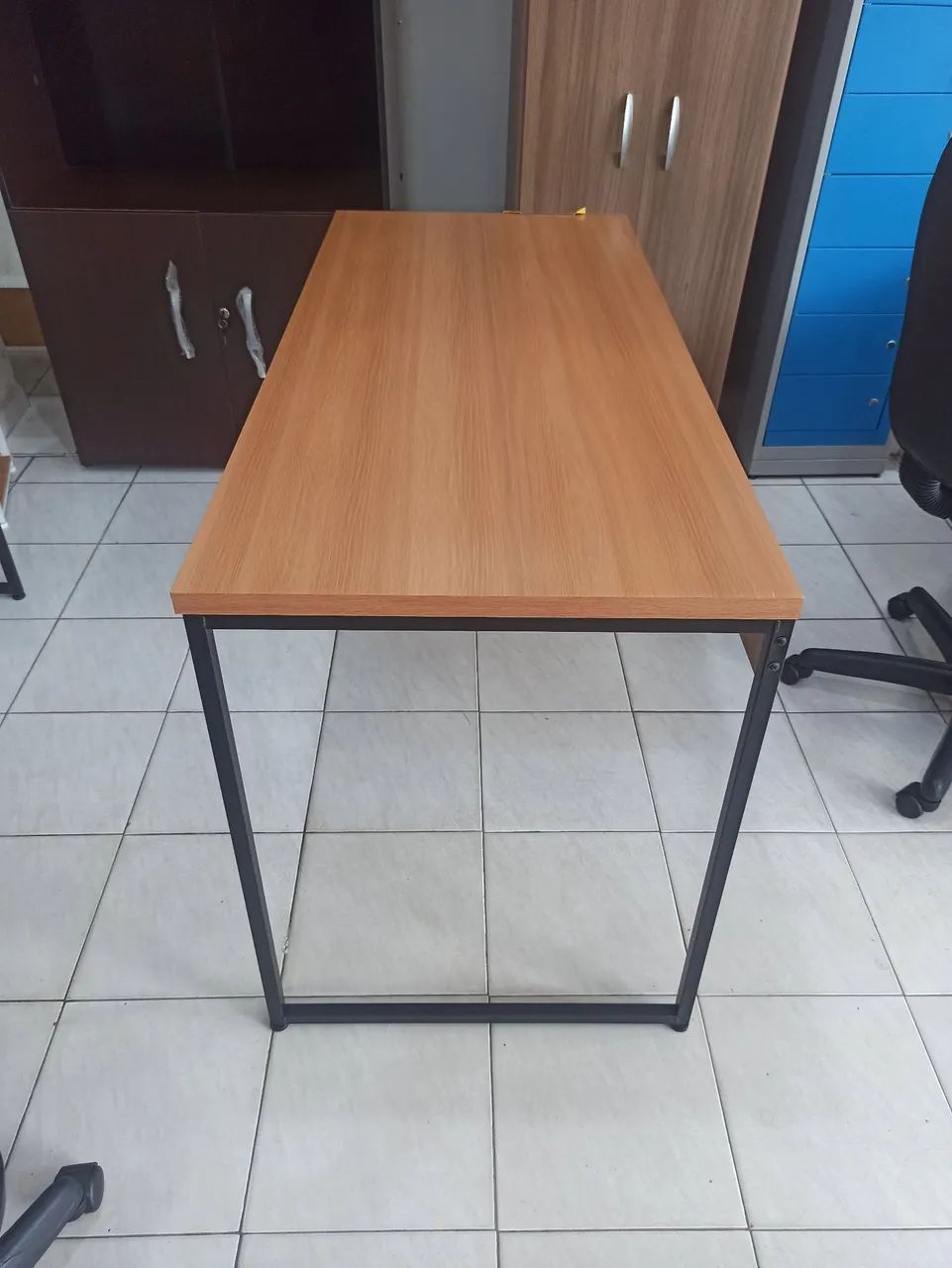 Mesa de 1.36m industrial  - Foto 2