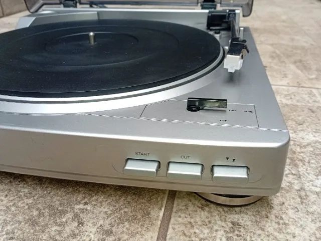 Toca Discos Aiwa Px-e860u Com Pre Amp Integrado - Lps Brinde - Foto 3