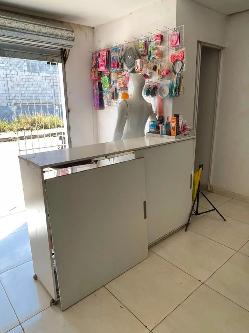 Balcão expositor  - Foto 2