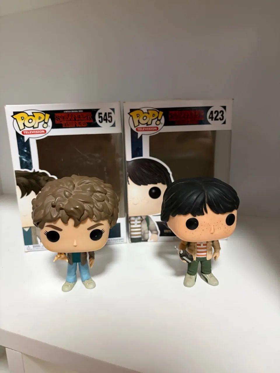 Kit 2 Funkos Pop Stranger Things Eleven 545 e Mike Wheeler 423
