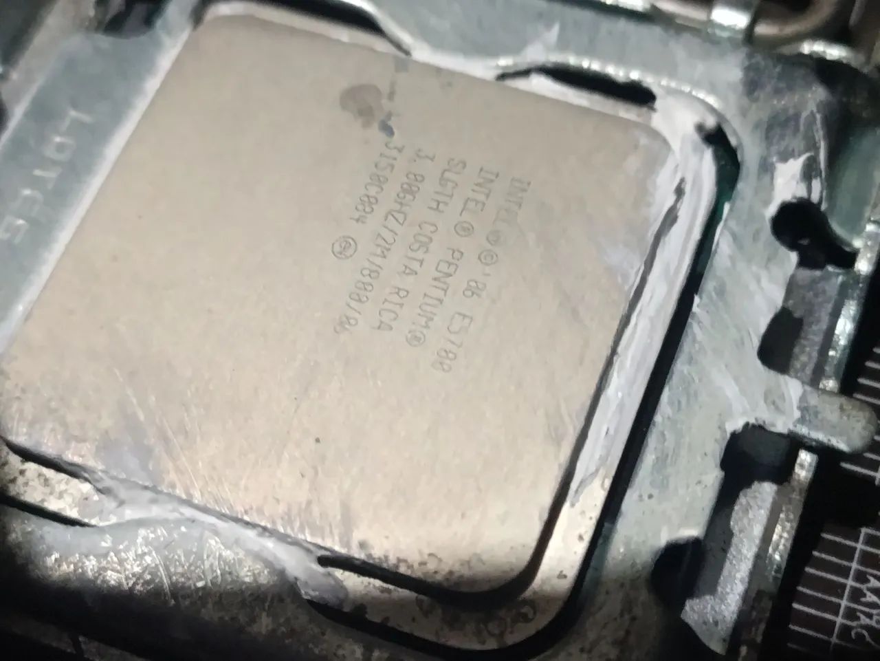 Kit Placa Mãe Biostar LGA 775 com processador  - Foto 4