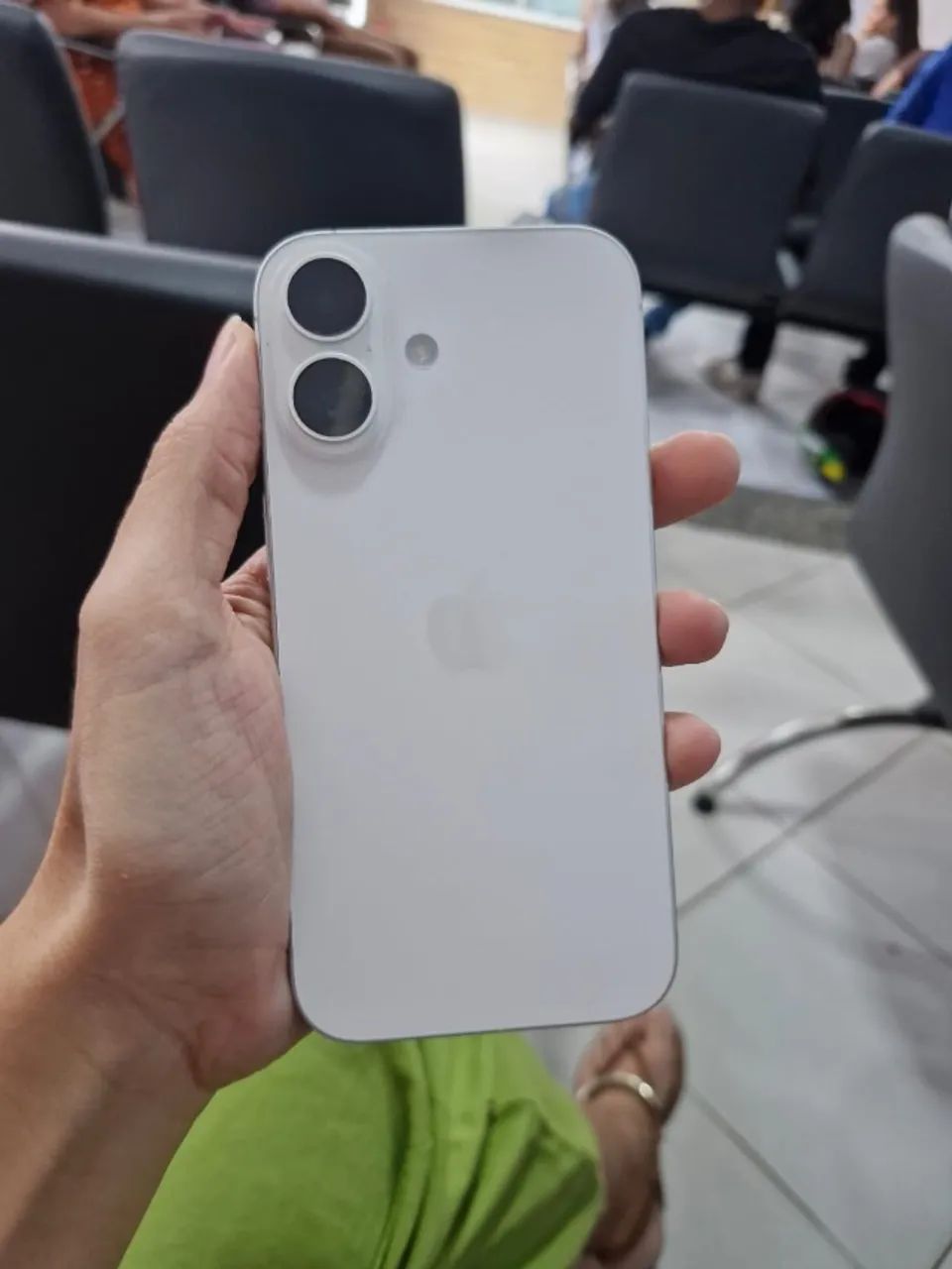 Iphone 16 128gb