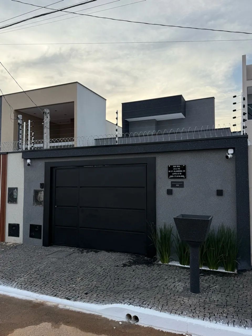 Casa nova 505 sul 3/4 com piscina,com energia solar