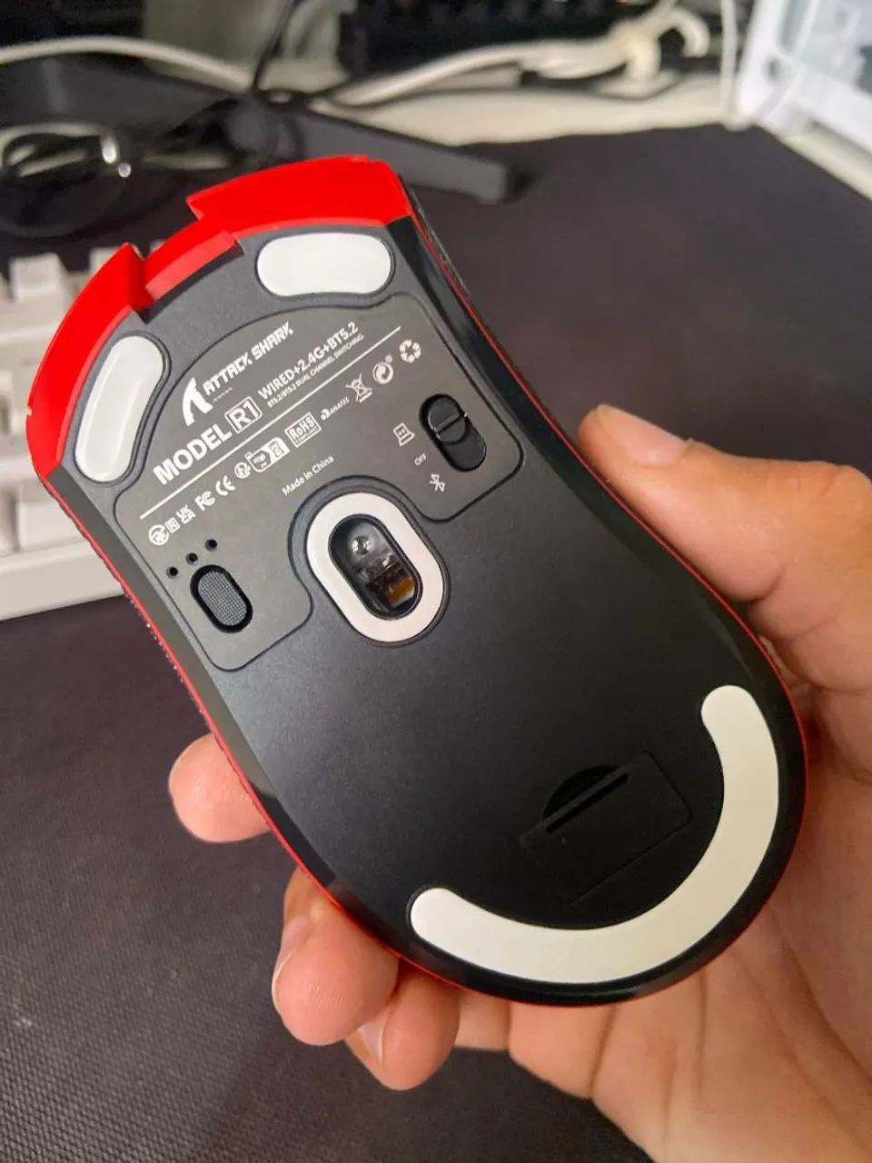 Mouse Attack Shark R1 Tri-Mode Vermelho NOVO  - Foto 3