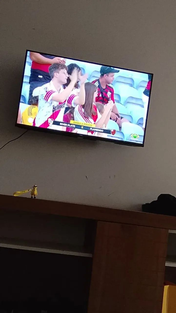 TV smart 32 polegadas TCL completa - Foto 2