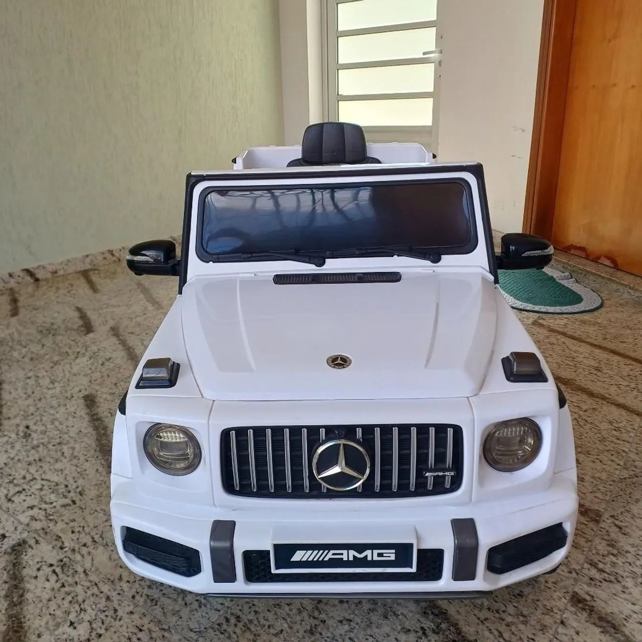 Mini carro elétrico Mercedes infantil  - Foto 2
