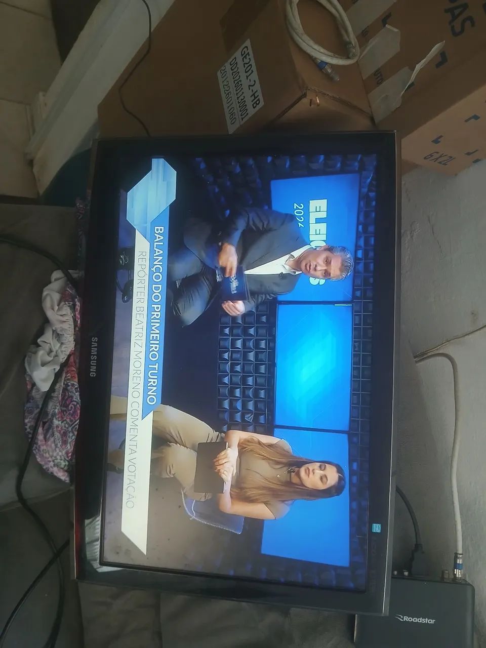 Tv sansung lcd 24 polegadas ls24tdssumzd - Foto 2