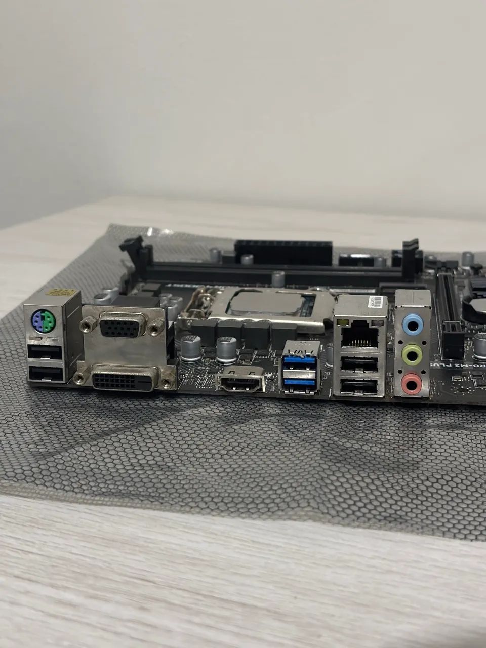 Processador Intel i5 9400F + H310M MSI - Foto 4