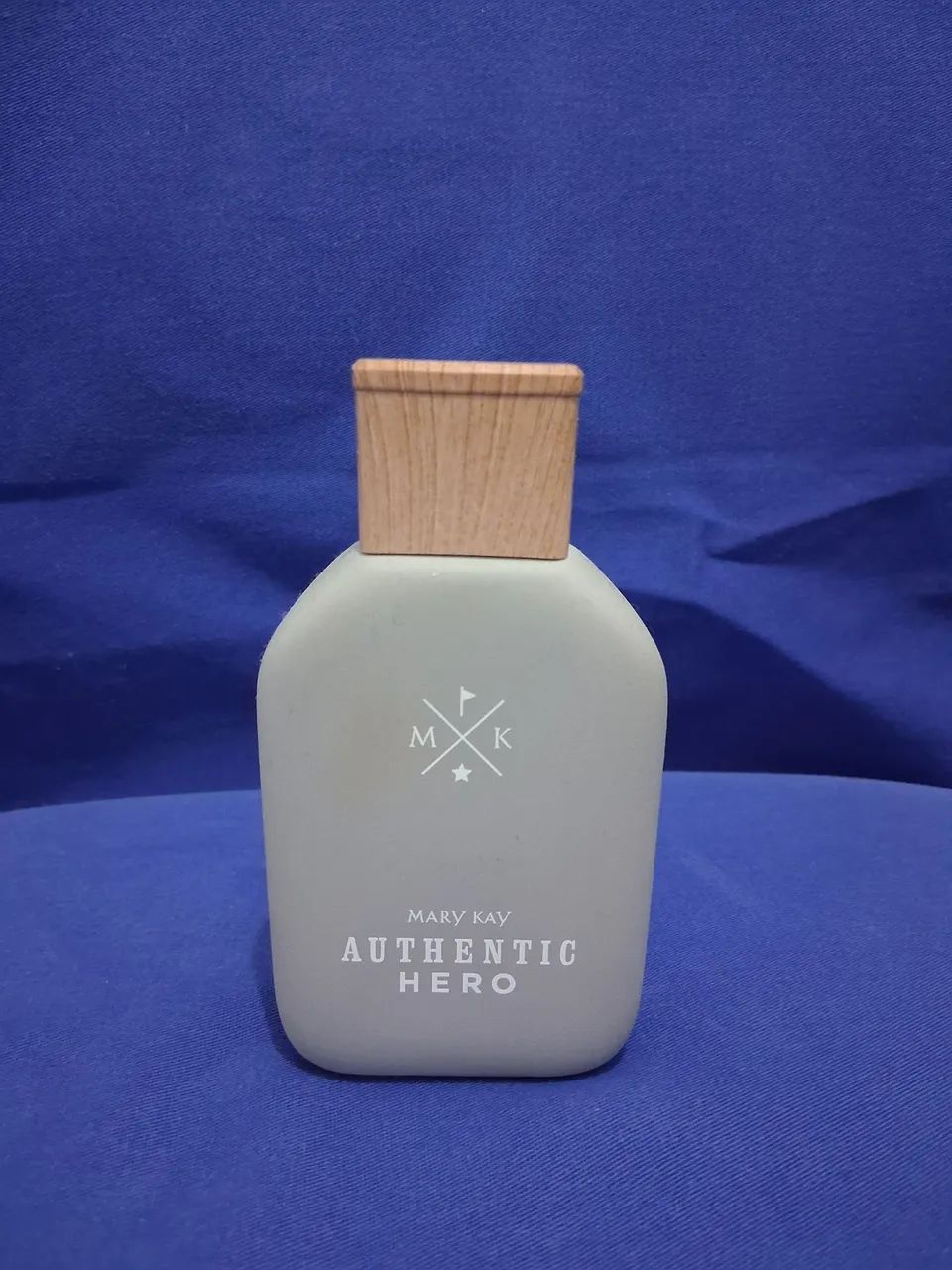 Perfume Authentic Hero