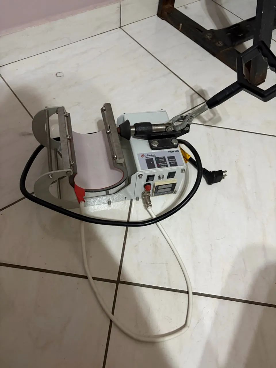 Prensa térmica para sublimação 28x38  - Foto 5