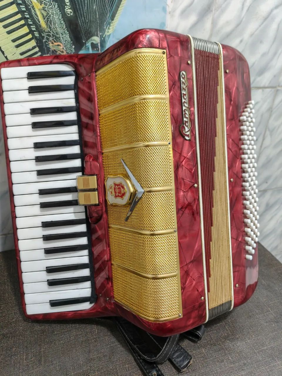 Sanfona Rampzz 80 baixos - Instrumentos musicais - América