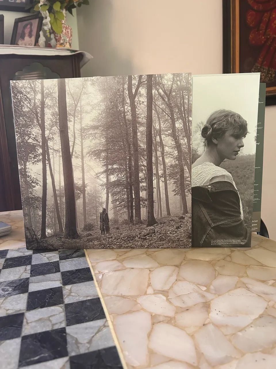 Vinil Folklore Taylor Swift - Foto 2