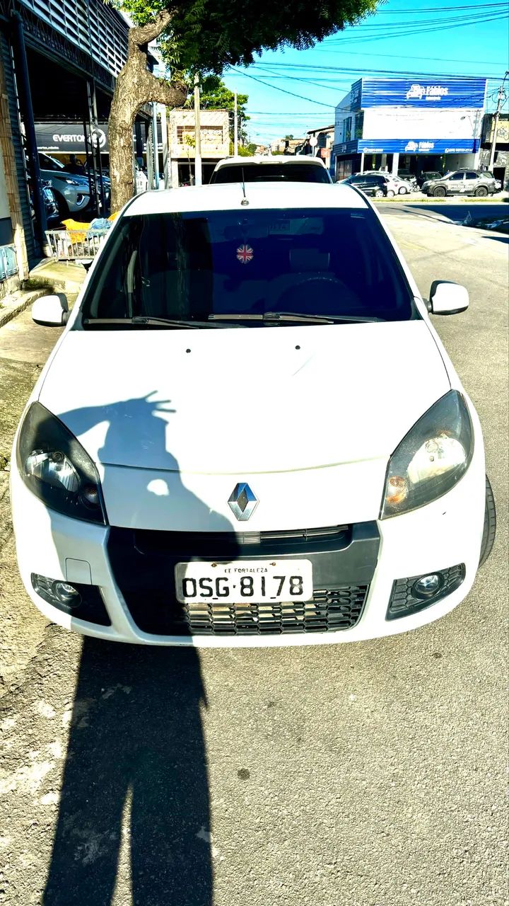 Renault Sandero 2014