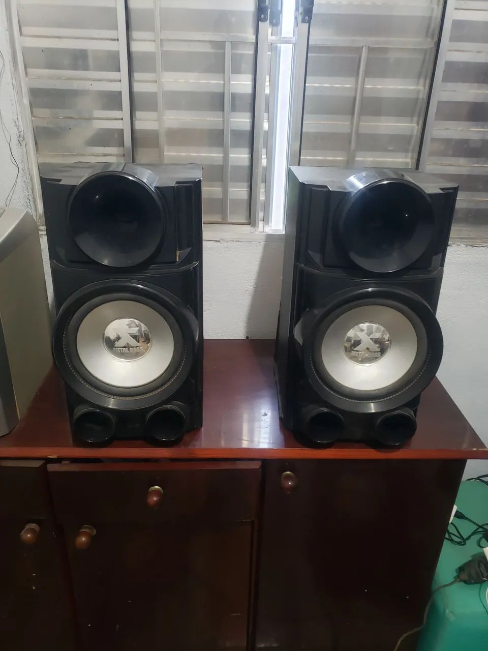 caixas de som LG 