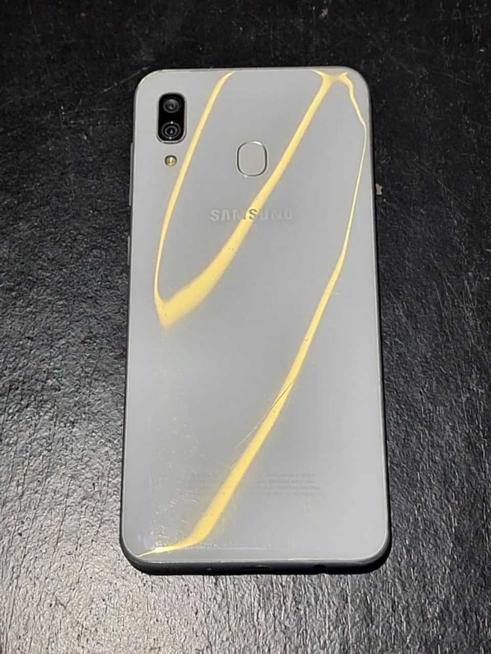 Samsung Galaxy A30 - 64GB - 4GB RAM - Foto 5