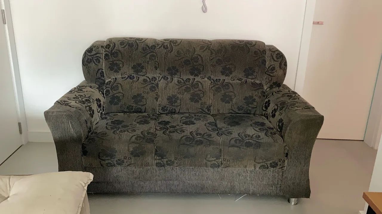 Conjunto dois sofas  - Foto 2