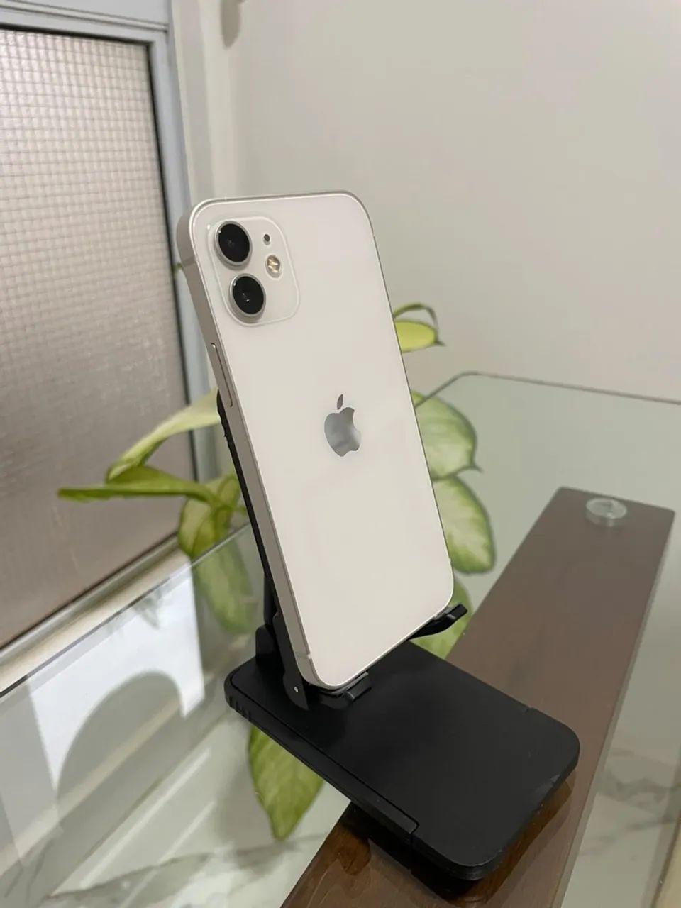 IPHONE 12 64gb BRANCO - Foto 5