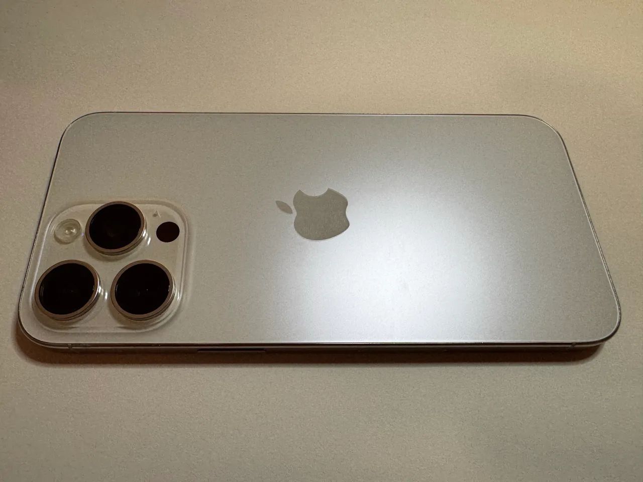 iPhone 15 Pro Max sem detalhes - Foto 3