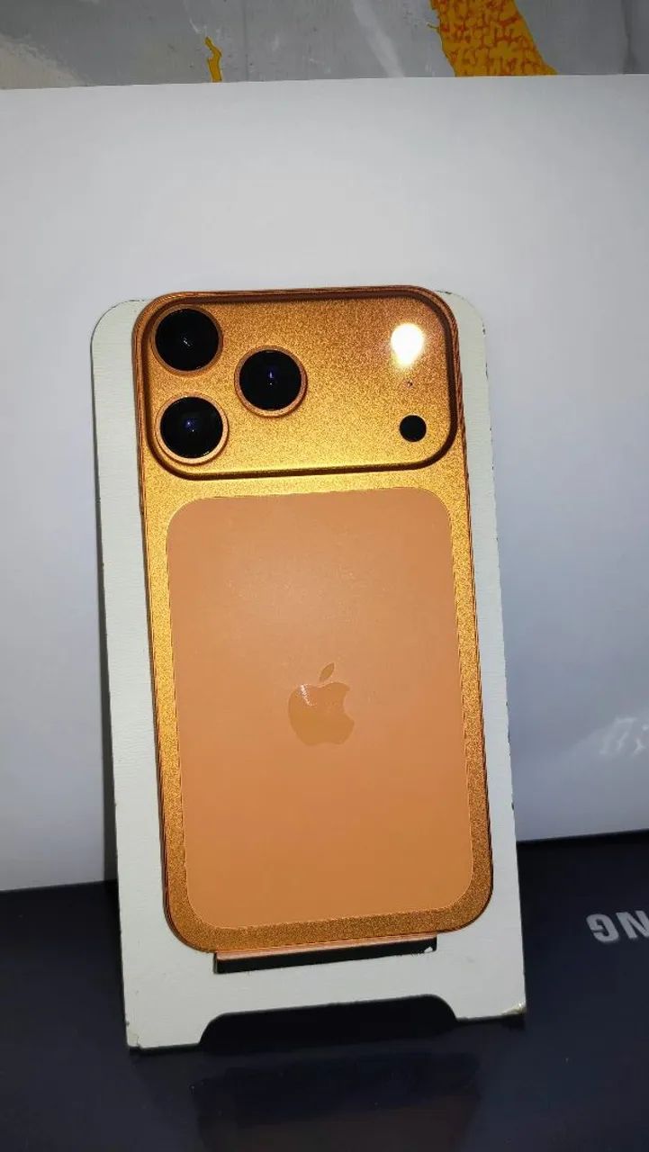 iPhone xr 128gb | Customizado carcaça do 17pro - Foto 2