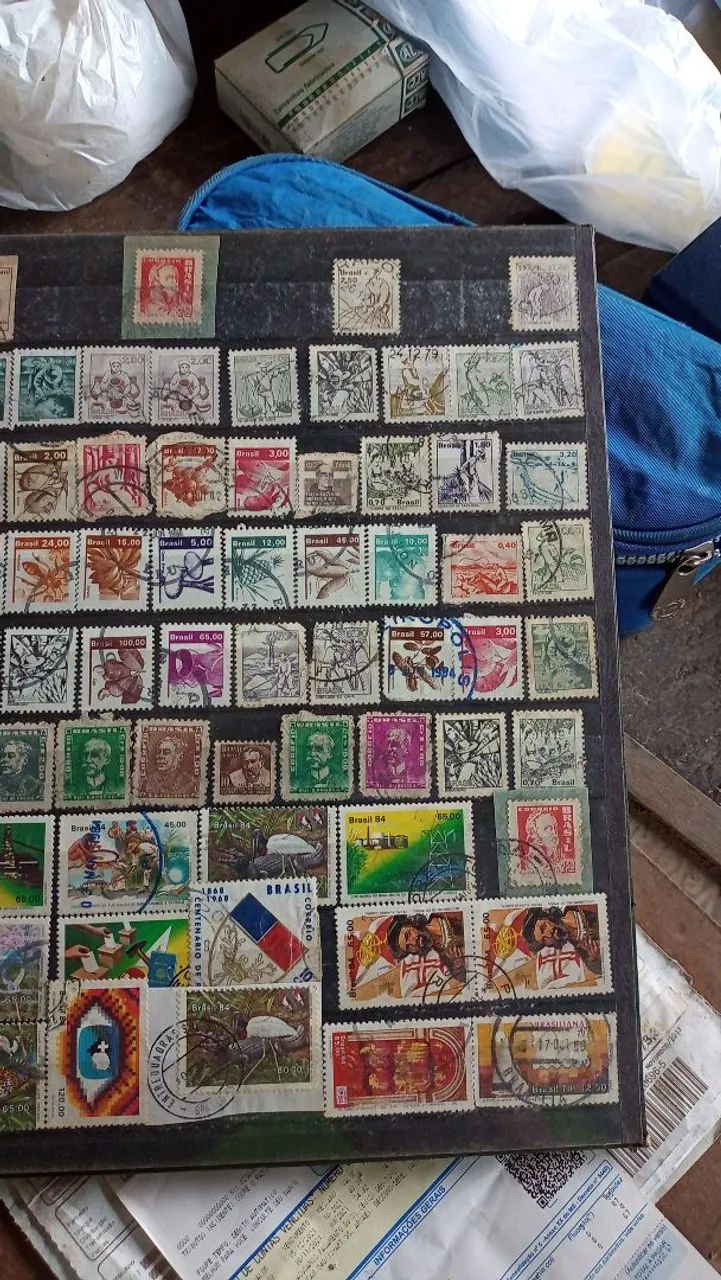 COLECAO DE SELOS ANTIGOS NACIONAIS E INTERNACIONAIS - Foto 4