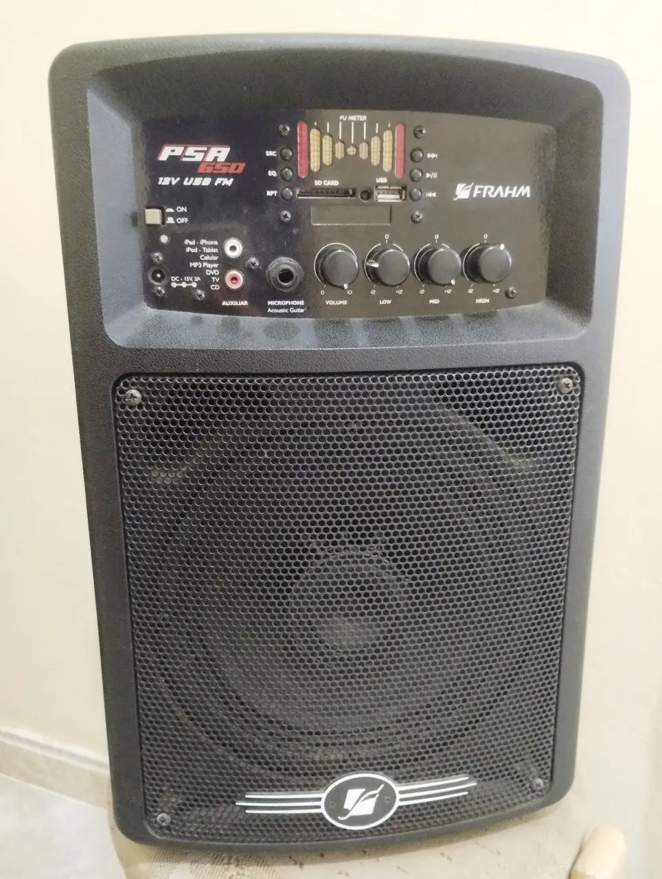 Caixa Amplificada USB e FM