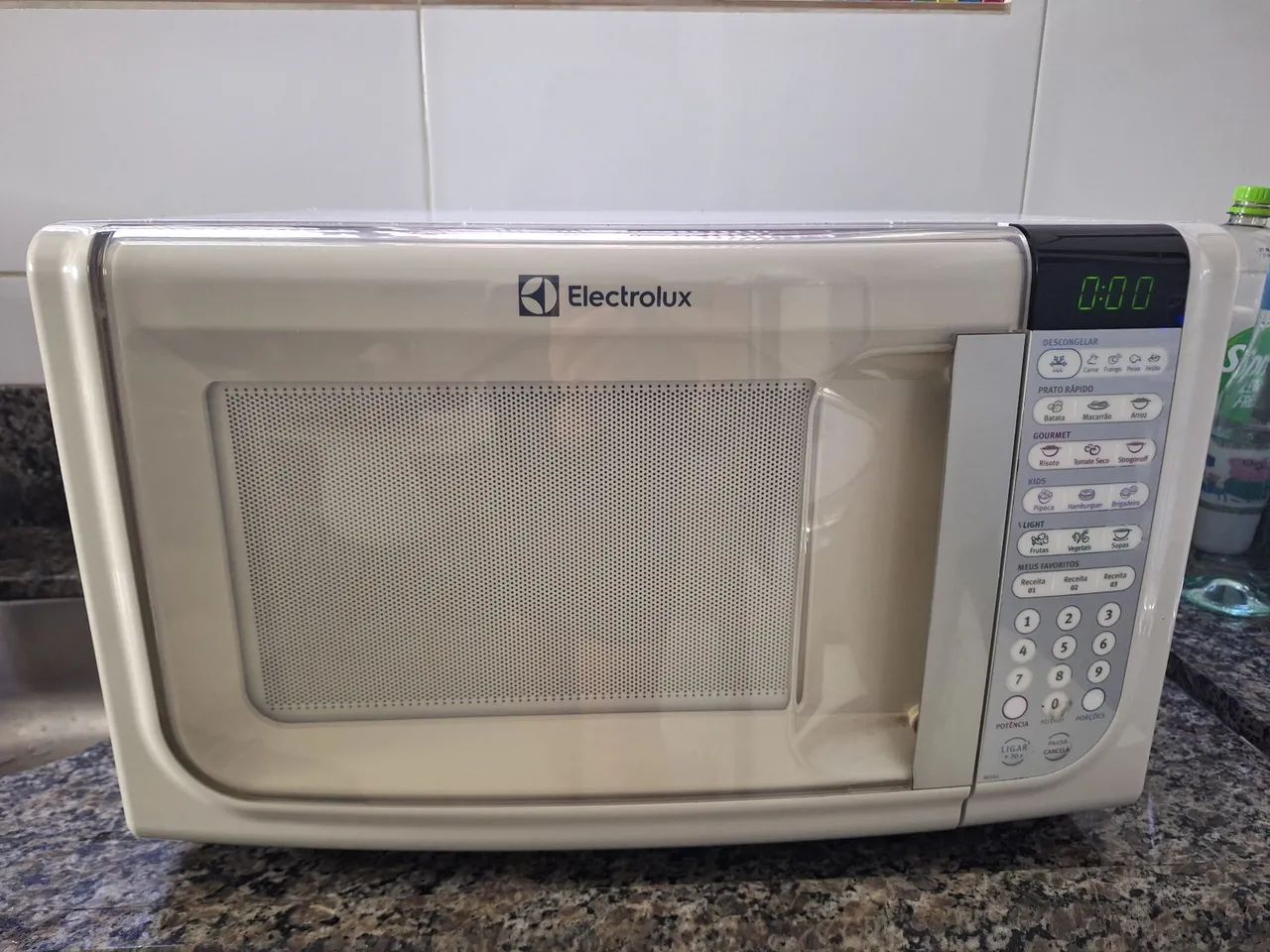 Micro-ondas Electrolux 31 litros