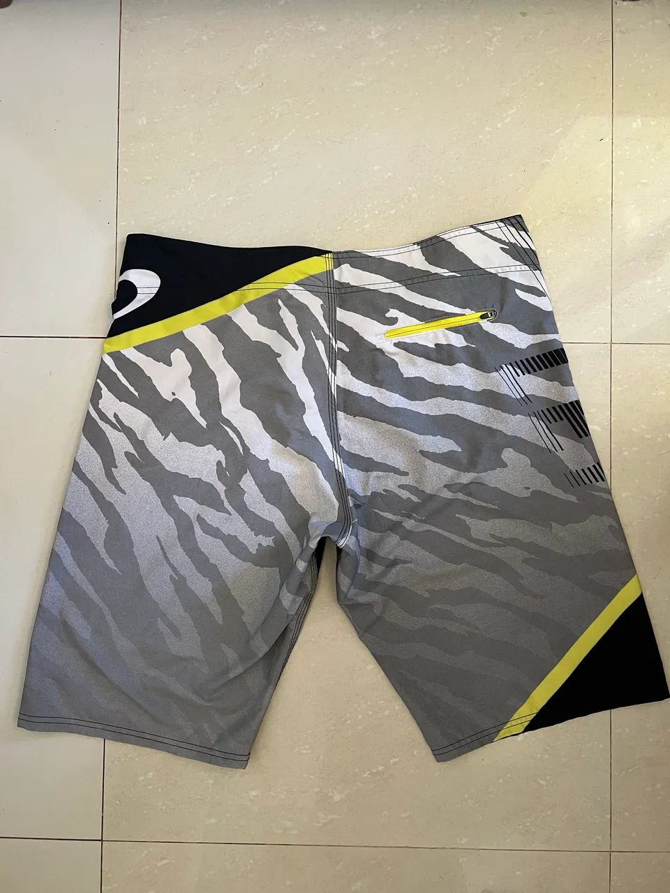 BERMUDA OAKLEY  - Foto 3