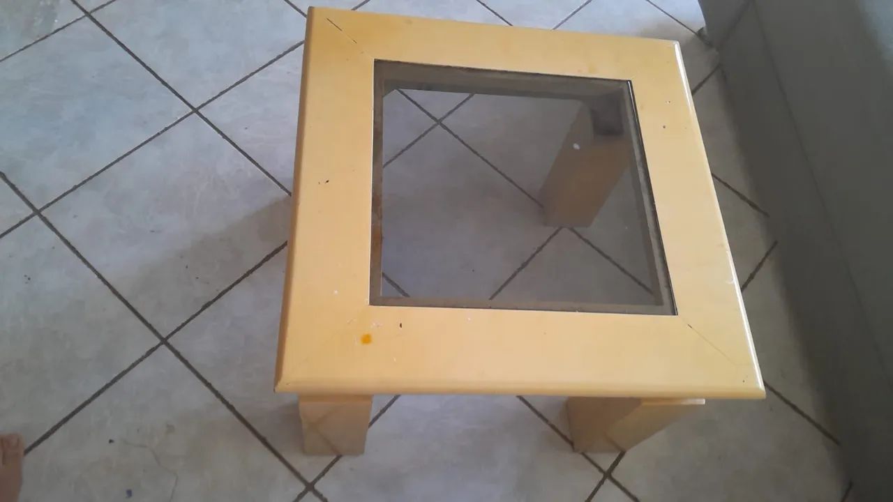 Mesa de canto de madeira maciça patinada - Foto 3