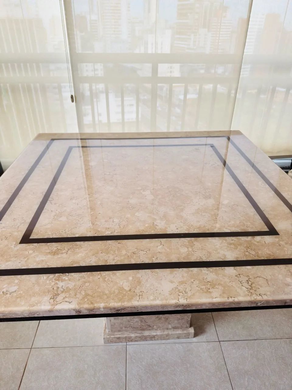 Mesa de jantar 