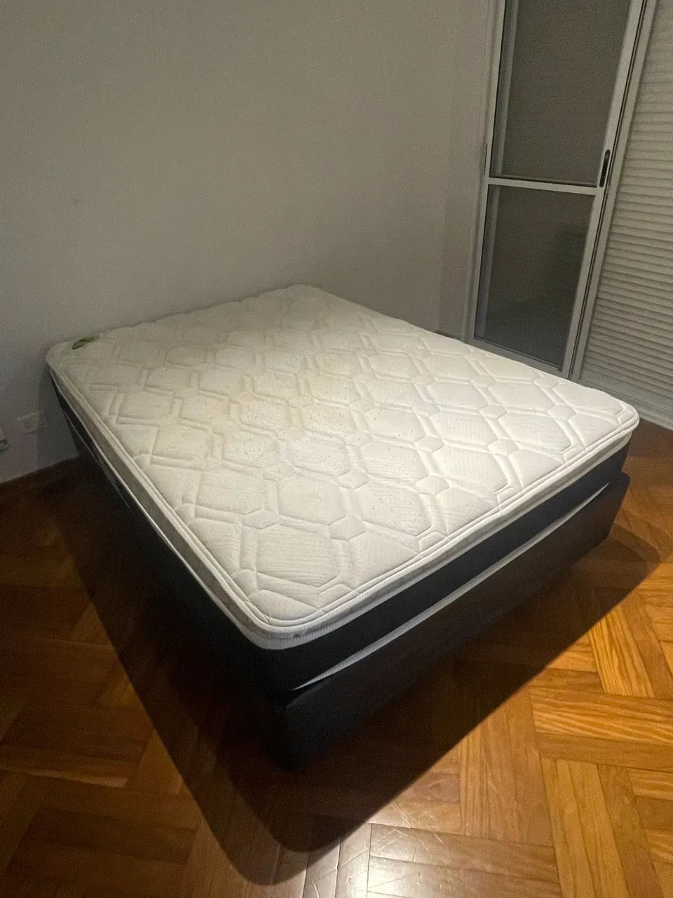 Cama box de casal