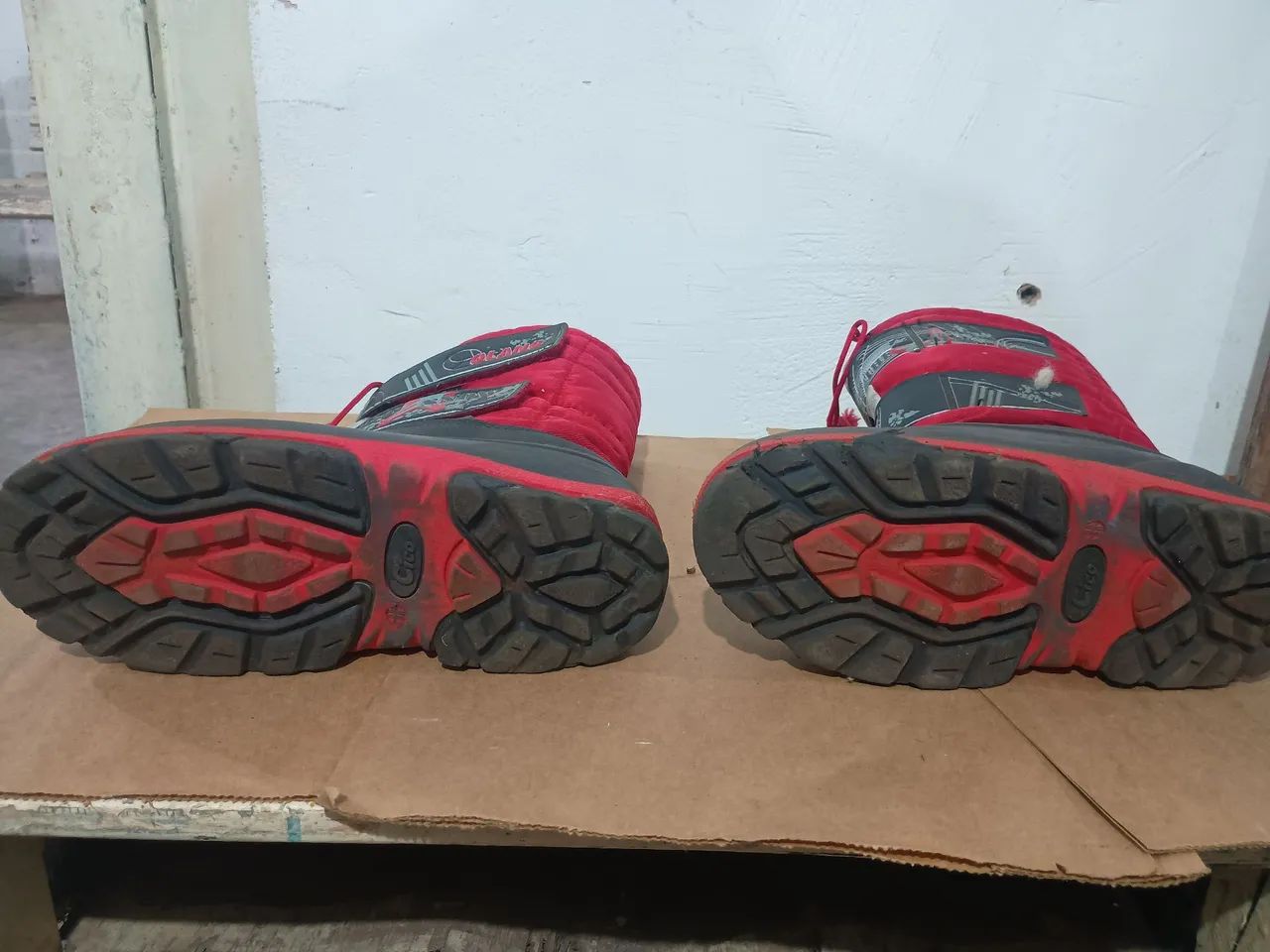 Bota feminina importada  - Foto 4