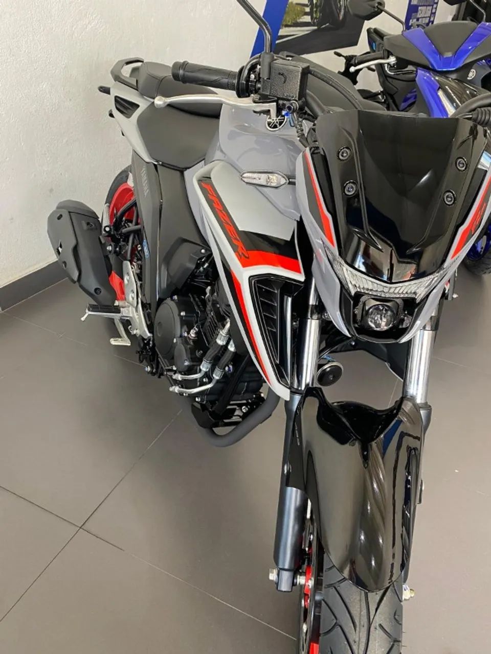 FZ25 ABS 250  - Foto 2