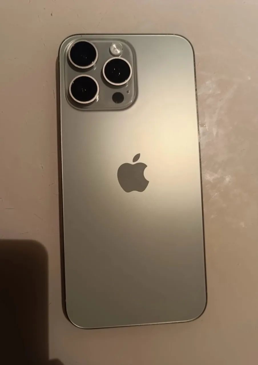 iPhone 15 pro Max 256g