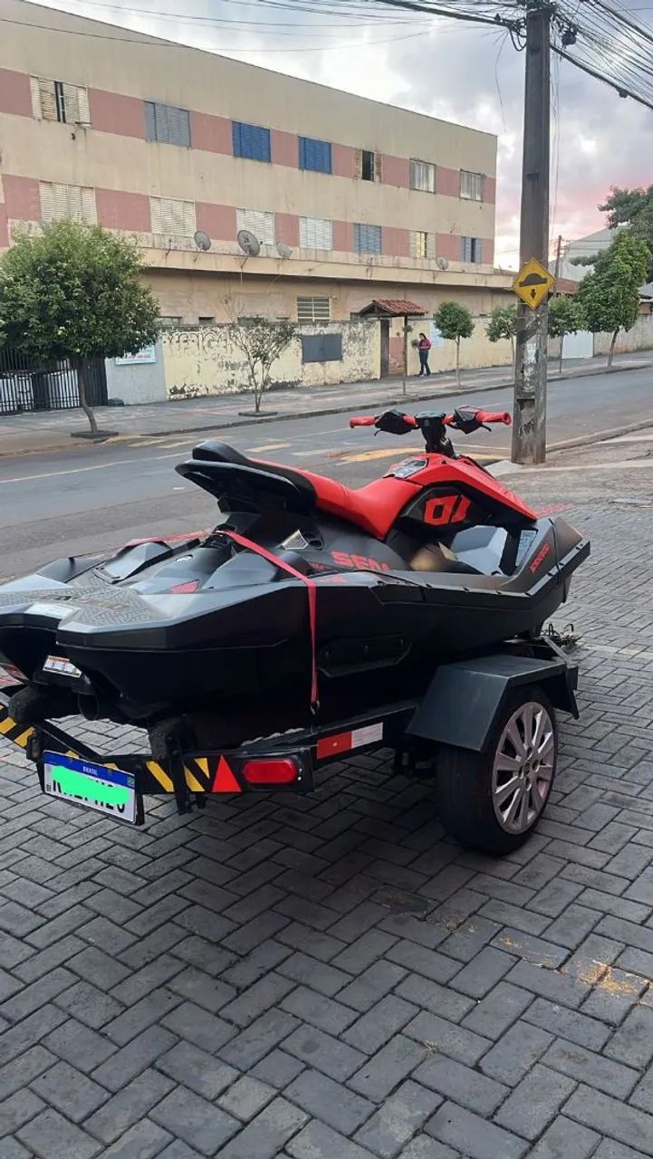 Jet ski spark trixx 3up  - Foto 3