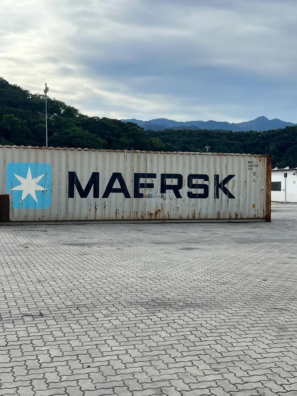 Container marítimo estruturado  - Foto 4
