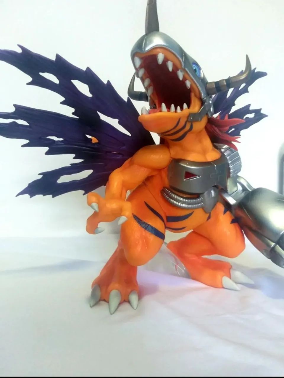 Action figure Digimon MetalGreymon - Edição Deluxe - Foto 2