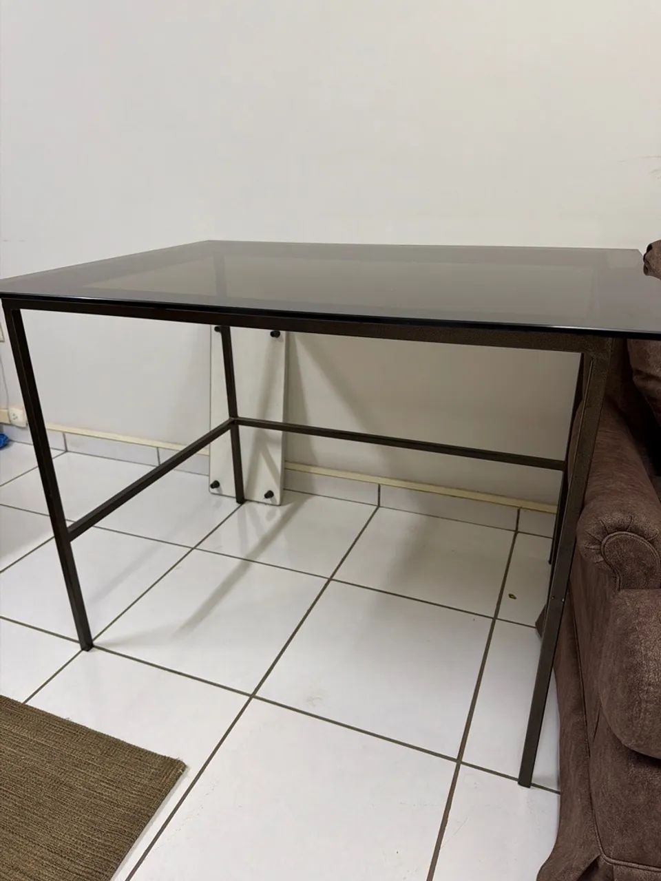 Mesa com tampo de vidro  - Foto 2