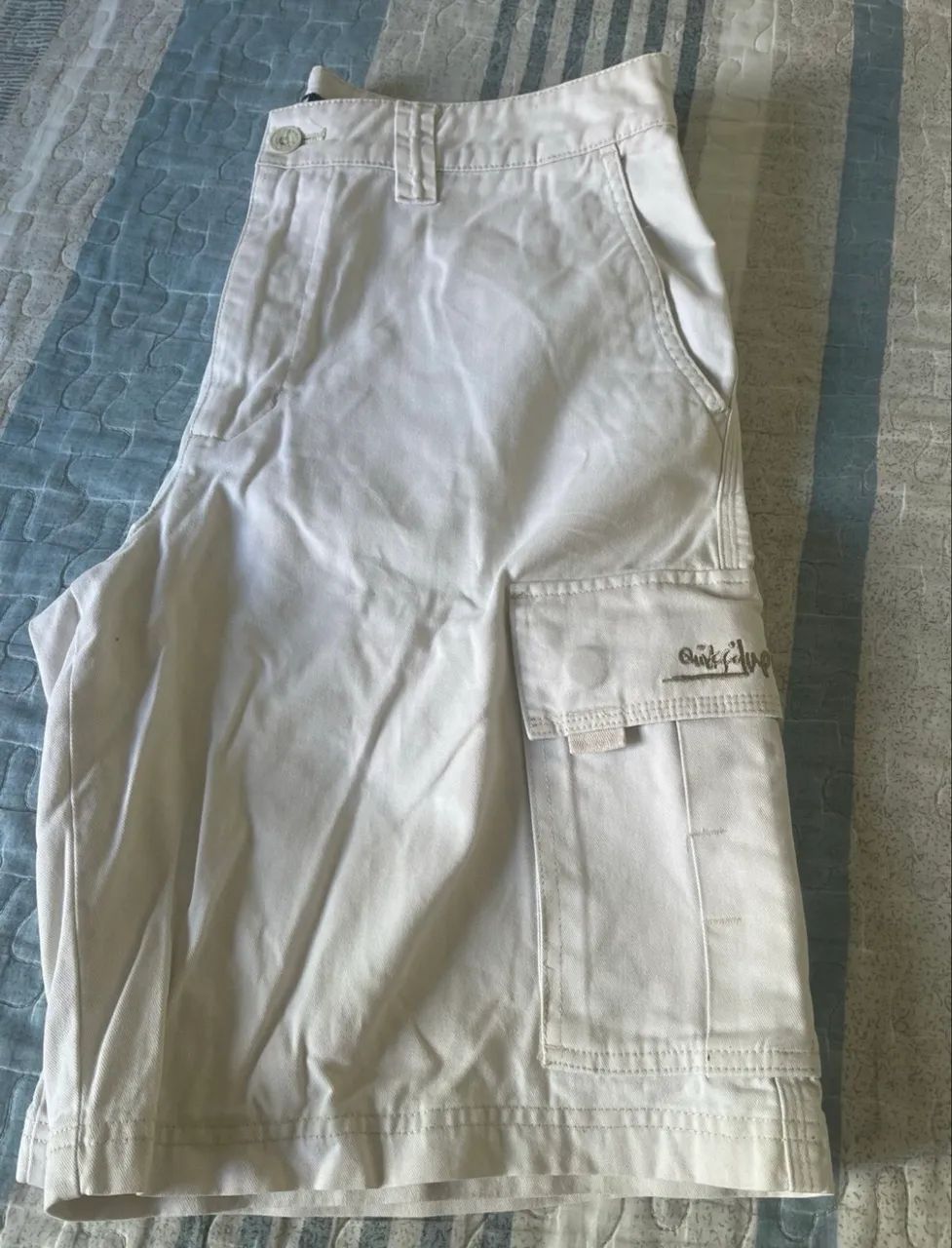 Bermuda cargo QuickSilver TAM 42 original ( super nova)