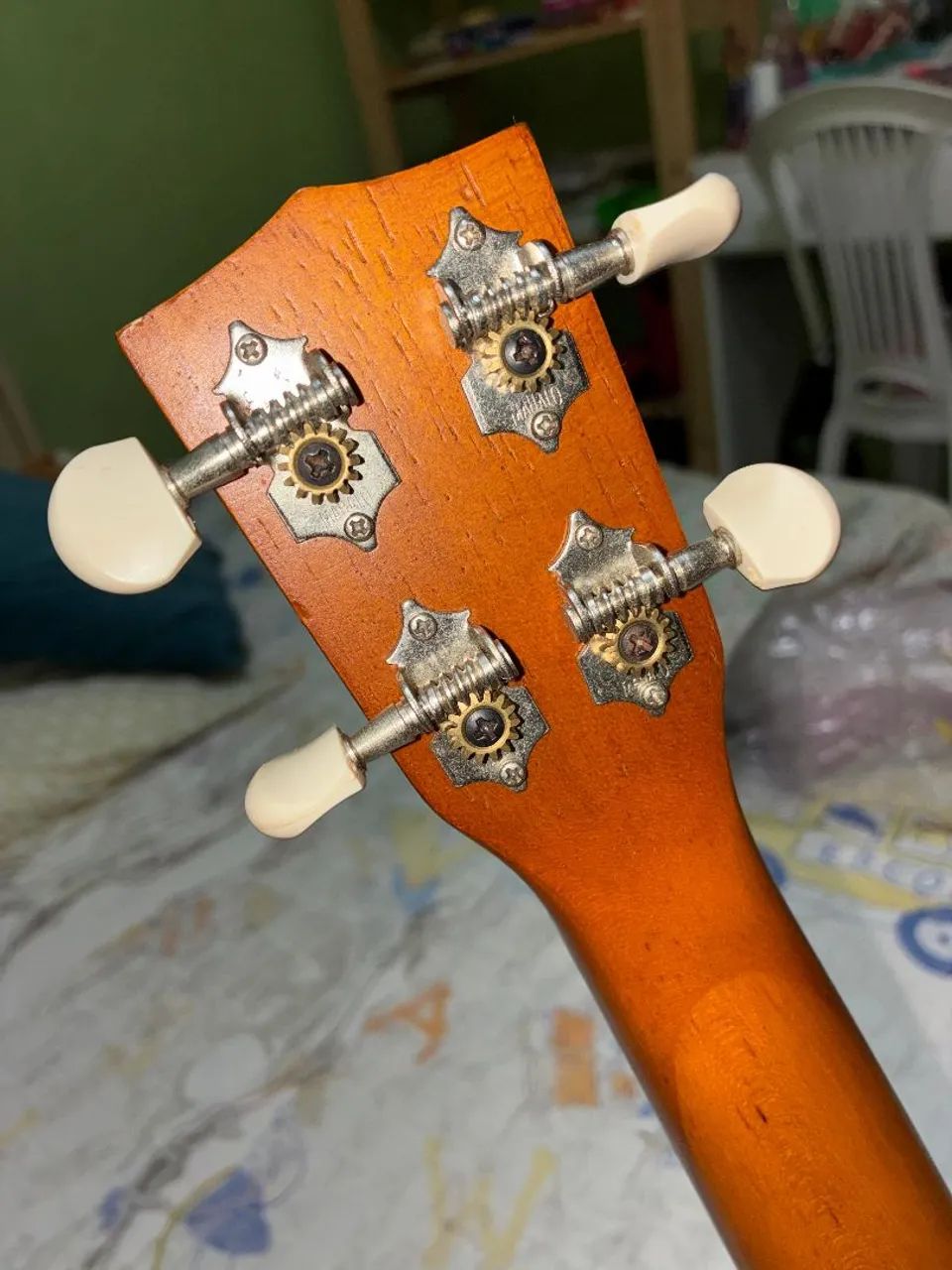 UKULELE MAHALO - Foto 5