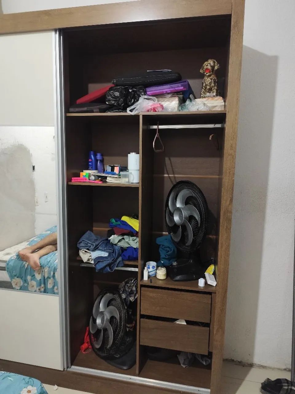 GUARDA ROUPA SEMINOVO  - Foto 3