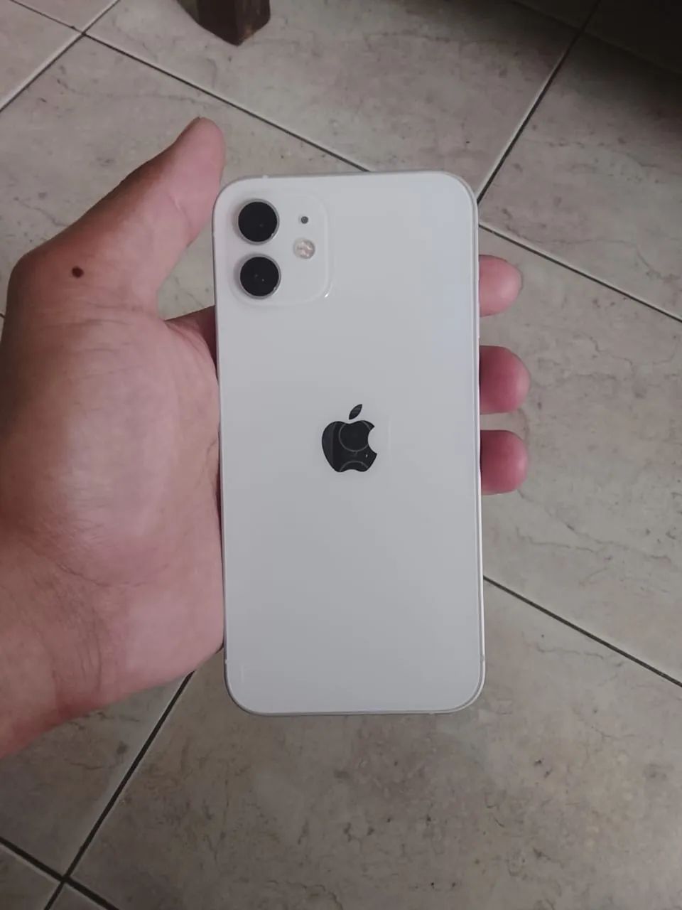 iPhone 12  branco 128 gb - Foto 2