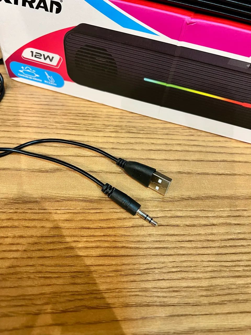 Caixa de Som Estéreo 2.0 LED RGB 12W XTRAD - Foto 5