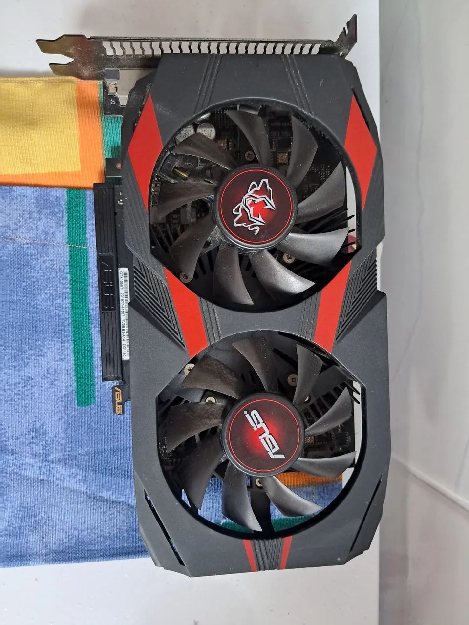 Placa de vídeo 1050TI  Asus Cerberus