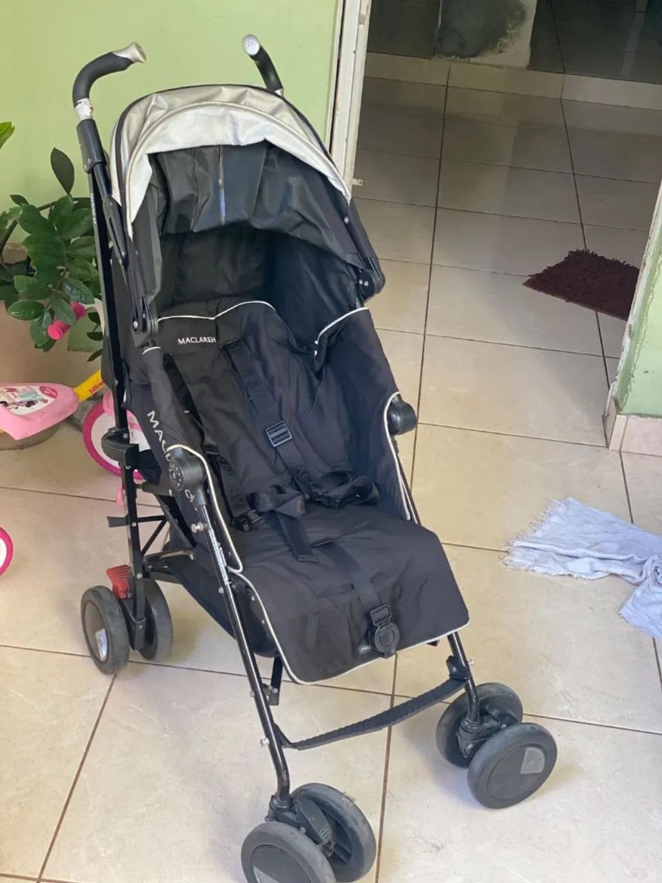 Carrinho de bebê maclaren - Foto 2
