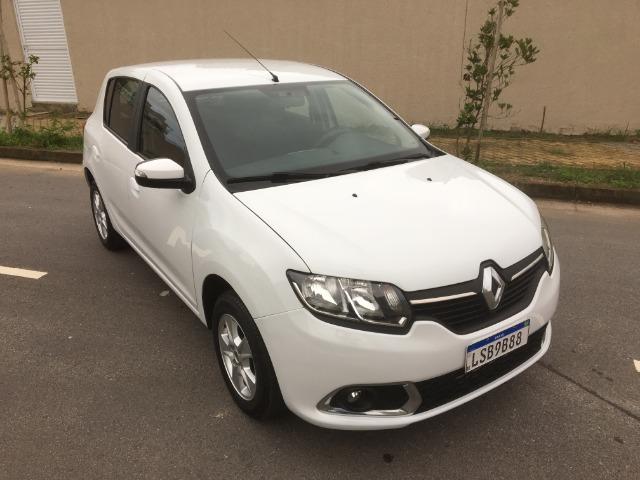 Renault Sandero Dynamique 1.6 Flex Manual 2015