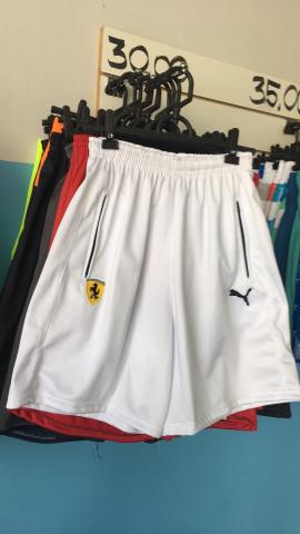Shorts Ferrari