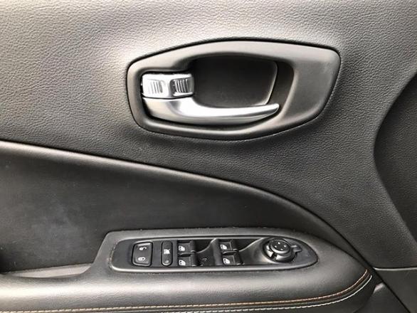JEEP COMPASS 2018/2019 2.0 16V FLEX LONGITUDE AUTOMÁTICO - Foto 2