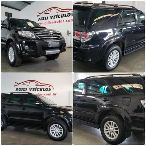 Hilux Sw4 7 Lugares Diesel 4x4 - Foto 15