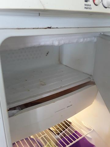 Vendo geladeira - Foto 2